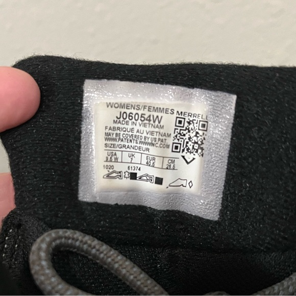 Women’s Merrell Moab 2 Mid Hiking Waterproof Boots - Picture 5 of 11